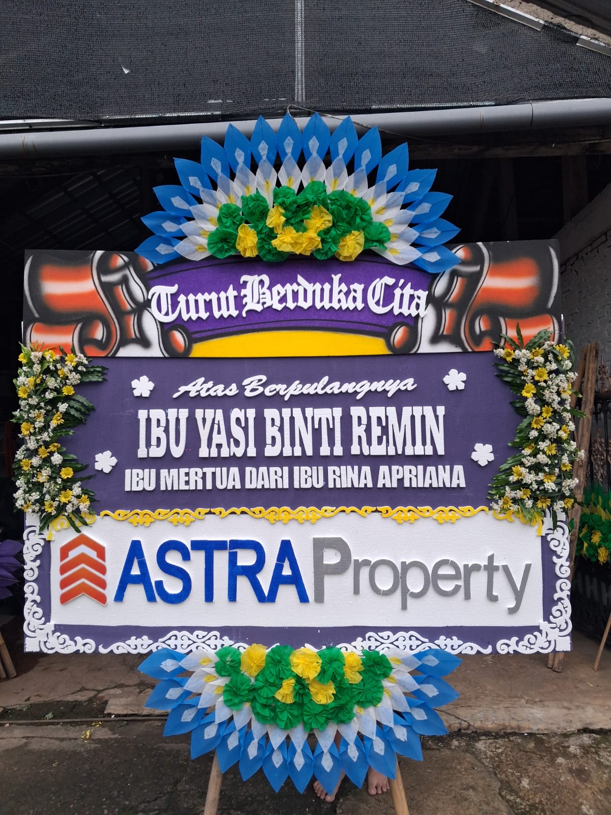 Bunga papan berduka cita