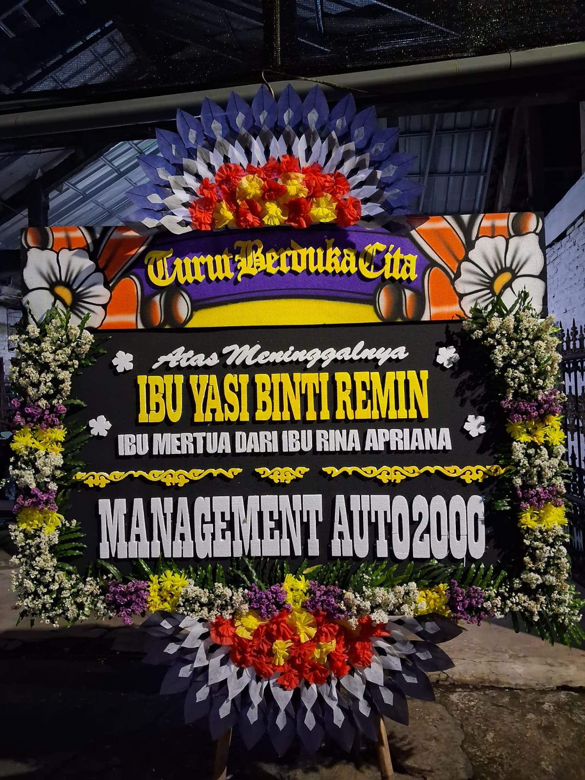 Bunga papan berduka cita