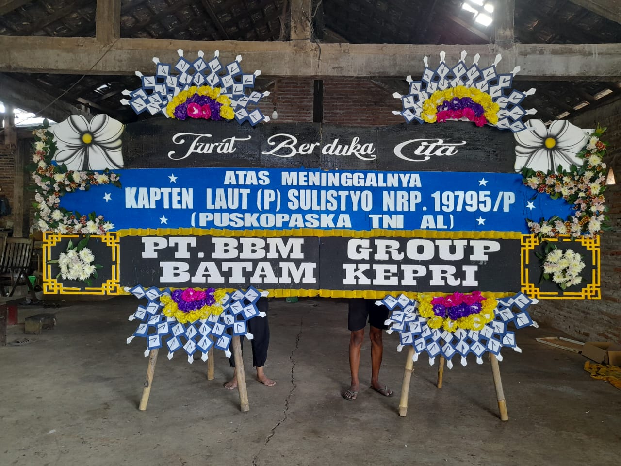 Bunga papan berduka cita