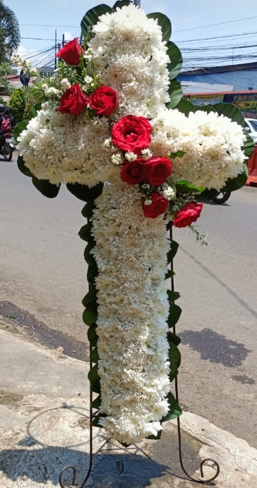Bunga standing salib
